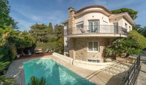 Сезонная аренда Поместье Cannes