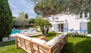 Сезонная аренда Поместье Cannes