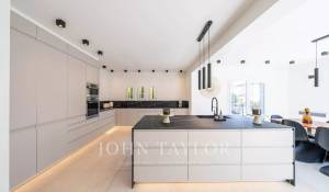 Сезонная аренда Поместье Cannes