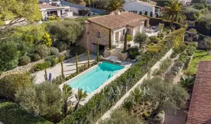 Сезонная аренда Поместье Cannes